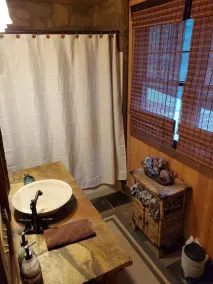 'CREEK-N-AWESOME'  Luxury Creek Cabin /Trout Fishing/Hot Tub/PET FRIENDLY - Image 3