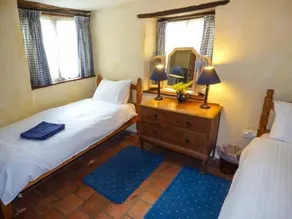 THE MILL, pet friendly, character holiday cottage in Bicknoller - Image 4