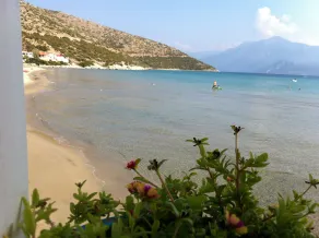 Villa avec piscine privée et vue sur la mer - Image 4