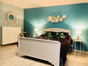 Vacation rental for 2 to 8 people with a large private pool - Image 3