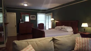 New River Gorge Bridge 8 Bedrooms, Hot Tub, and Private, Heated Pool 18' x 34' - Image 4