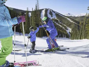Premier 2BR 2BA in Lakeside Village- Kids Ski Free! condo - Image 3