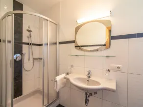 Holiday home in a central location - Image 3