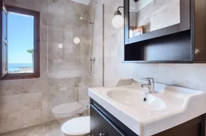 Appartement 'Casa amarilla del mar étage 2' avec vue mer, Wi-Fi et climatisation - Image 2