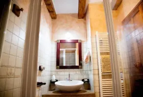 Casa rural (alquiler íntegro) Cal Albareda para 15 personas - Image 3