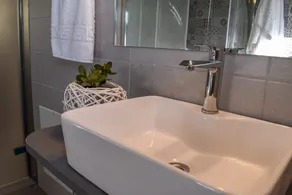Eleni's Coastal Retreat with Ocean View Gemstone - Image 5