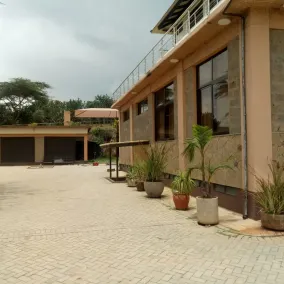 Matteo's Resort - Image 4