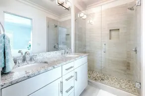Shore Do Love You: 5BR, Sleeps 12, Heated Private Pool & Optional Hot Tub! - Image 3