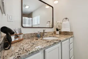 Marlin Manor home - Image 2