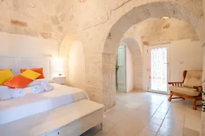 Apartment 'Trullo Suite In Masseria' with Shared Pool, Wi-Fi and Air Conditioning - Image 5