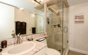 Luxurous Island Living at Excelsior Beach to Bay, Siesta Key, America's #1 Beach - Image 3
