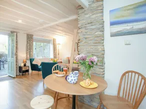 2 værelses bolig i Modbury - Image 5