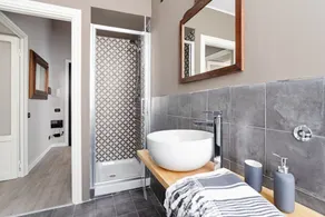 Vittoria Corner - byMyHomeInComo - Image 3