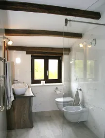 Villa di lusso con vista mozzafiato e atmosfera rilassante - Image 4