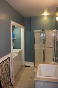 Beautifully Renovated 3BR 1889 Cape May Victorian .8 Mile to Beach - Image 2