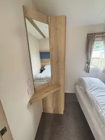 Caravan Sleeps 5 - Decking Parking Pet Friendly - Image 5