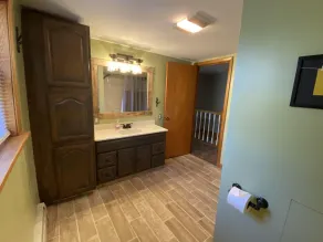 Large, 4 BR (1 King, 2 Queens), 2 Bath, Recently Renovated - Image 5