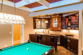 Large House w/ Private pool - perfect for Golfing Groups 12 beds - Image 2