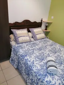 The little house in the woods - Image 3