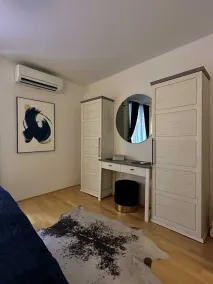 ERIN - One Bedroom Apartment - Image 4