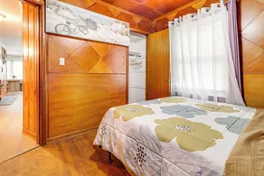 2 Mi to Heritage Park! Pet-Friendly Retreat - Image 5