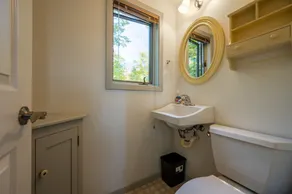 Lakeside Forest Retreat - Image 4