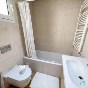 Bright Stylish 1bd Flat in Jardins De Carthage - Image 2