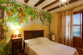 Casa rural (alquiler íntegro) Cal Menut para 12 personas - Image 5