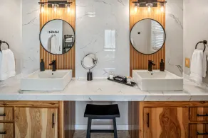 River front home w/river access🎣🏊‍♀🚣‍♂️🐕🚵‍♀️ - Image 4