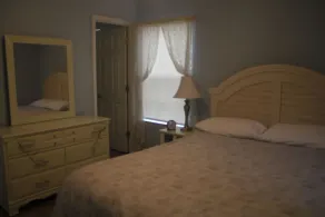 Country Estate home away from home. Quiet and quaint yet close to everything. - Image 3