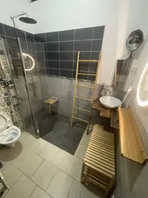 4-person accommodation with spa (on request) - Image 2