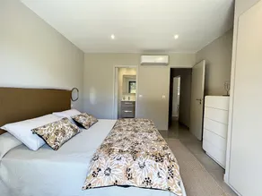 Villa - Image 3