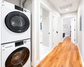 Private 1BR Apt, WiFi, Reliable, Near NYC - Image 2