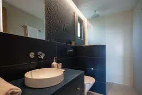 Brand new modern villa, no car needed! - Image 4