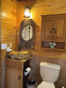 The Overlook Cabin: Breath-taking Views & King Bed - Image 2