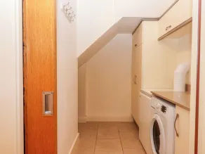 GRANGE COTTAGE, family friendly, with a garden in Coldridge - Image 3