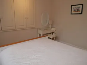 Phoenix Cottage - Image 3