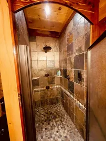 Private indoor pool Spacious Upgraded Lake Cabin. Perfect for Family Gatherings - Image 4