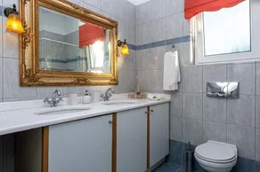 Rafkos Warm Senses Apartment - Image 2
