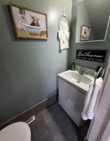 Cozy Little Getaway - Image 5