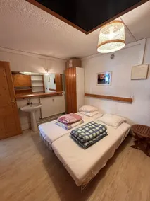 Grand appartement de 50m2  ( 7 personnes ) au pied des pistes avec piscine ! - Image 5