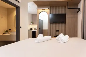 Armonia Beachfront Suites - Image 3