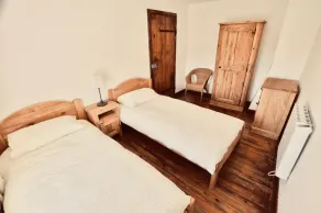 Le Chene - Cosy gite with panoramic mountain views, immersed in beautiful nature - Image 5