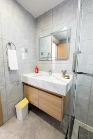 108 Riverside View Palace Apartment - Image 4