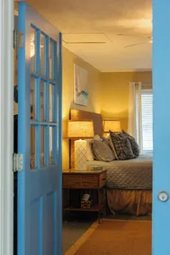 Moon Baby 2 bed 2 bath - Grayton, Red Bar - Image 5