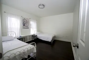 Excellent Home Away From Home - Image 5