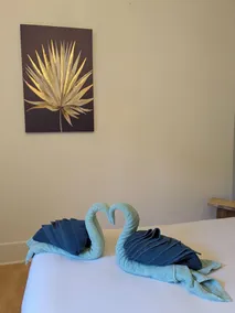 LE LYNX in a charming property in the heart of the Source-Bleue site - Image 5
