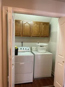 Apartment over the garage, deep in the quiet woods, 2br. - Image 2