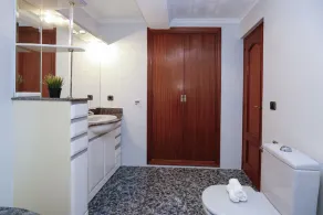 SOBREMAR Apartment - STUNNING Views - Image 5