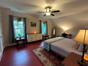 Linden Cottage - comfort, connection, convenience - Image 5